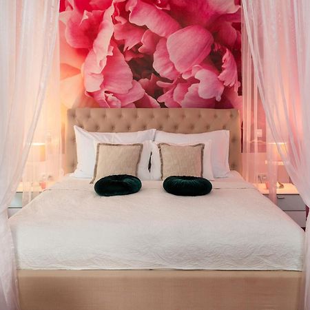 Design Hotel Romantick トレボン エクステリア 写真