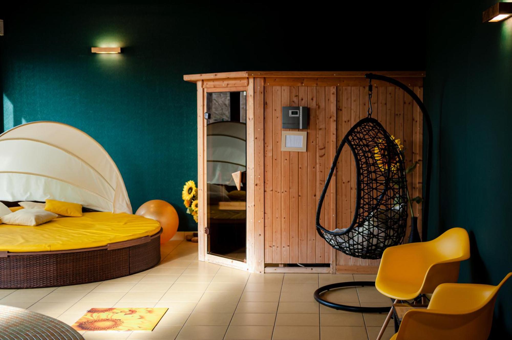 Design Hotel Romantick トレボン エクステリア 写真