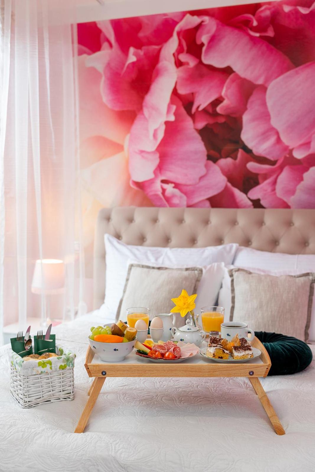 Design Hotel Romantick トレボン エクステリア 写真