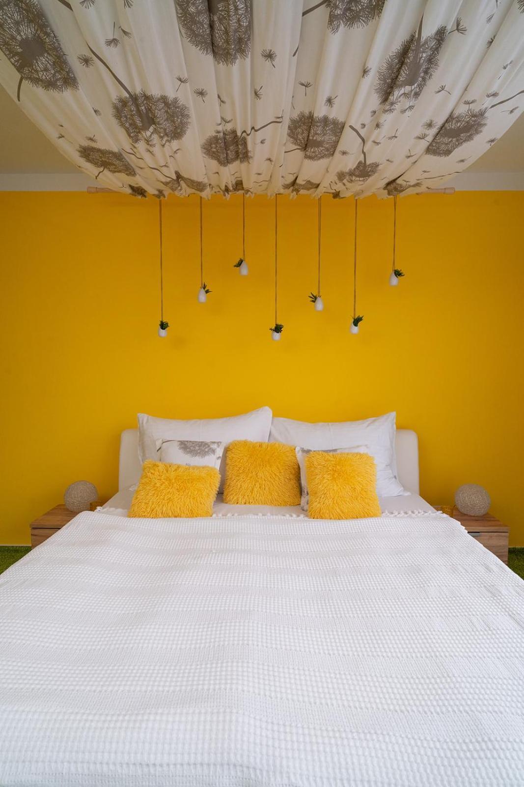 Design Hotel Romantick トレボン エクステリア 写真